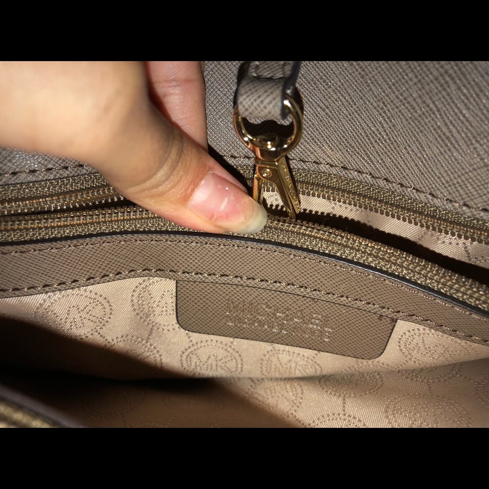 brand new bag. never used. in gray condition. - Picture 5 of 5